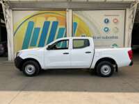 Nissan NP300 Doble Cabina 2019 4p SE L4/2.5 Man A/A Paq. Seg. 2019 Nissan NP300 Doble Cabina Venta Exteriores 8