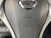 Nissan NP300 Doble Cabina 2019 4p SE L4/2.5 Man A/A Paq. Seg. 2019 Nissan NP300 Doble Cabina Venta Interiores 10