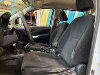Nissan NP300 Frontier 2020 4p LE L4/2.5 Man 2019 Nissan NP300 Frontier Venta Interiores 14