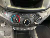 Chevrolet Aveo 2019 4p LS L4/1.5 Man 2019 Chevrolet Aveo Venta Interiores 8