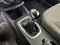 Chevrolet Aveo 2019 4p LS L4/1.5 Man 2019 Chevrolet Aveo Venta Interiores 9
