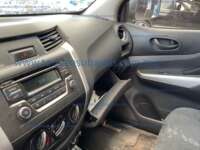 Nissan NP300 Doble Cabina 2019 4p SE L4/2.5 Man A/A Paq. Seg. IMG_7394