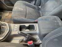 Nissan NP300 Doble Cabina 2019 4p SE L4/2.5 Man A/A Paq. Seg. IMG_7393
