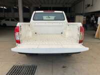 Nissan NP300 Doble Cabina 2019 4p SE L4/2.5 Man A/A Paq. Seg. 2019 Nissan NP300 Doble Cabina Venta Cajuela 1