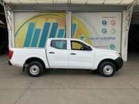 Nissan NP300 Doble Cabina 2019 4p SE L4/2.5 Man A/A Paq. Seg. 2019 Nissan NP300 Doble Cabina Venta Exteriores 4