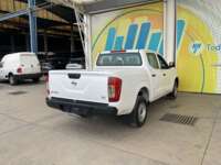 Nissan NP300 Doble Cabina 2019 4p SE L4/2.5 Man A/A Paq. Seg. 2019 Nissan NP300 Doble Cabina Venta Exteriores 5
