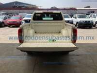 Nissan NP300 Doble Cabina 2019 4p SE L4/2.5 Man A/A Paq. Seg. IMG_4706