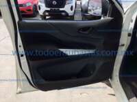 Nissan NP300 Doble Cabina 2019 4p SE L4/2.5 Man A/A Paq. Seg. IMG_4666