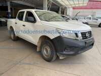 Nissan NP300 Frontier 2019 4p LE L4/2.5 Man IMG_7330