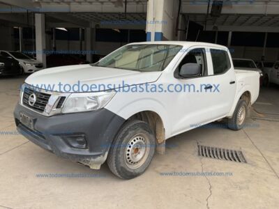 Nissan NP300 Frontier 2019 4p LE L4/2.5 Man