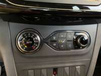 Renault Logan 2023  2023 Renault Logan Venta Interiores 10