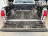 Toyota Hilux 2019 4p Doble Cabina Base L4/2.7 Man  2019 Toyota Hilux Venta Cajuela 1
