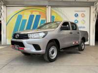 Toyota Hilux 2019 4p Doble Cabina Base L4/2.7 Man  2019 Toyota Hilux Venta Exteriores 1