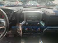 Chevrolet Cheyenne 2020 4p RST Doble Cabina V8/5.3 Aut 4X4 7fc8e89a-84df-452b-a733-b9af5fbd6c3c