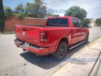 Dodge Ram 1500 2019 4p SLT Crew Cab V6/3.6 Aut 4X2 Trabajo da2d510b-44e6-43c9-8a53-9dd424884232