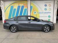 Kia Forte 2020 4p EX L4/2.0 Aut 2020 Kia Forte Venta Exteriores 4