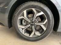 Kia Forte 2020 4p EX L4/2.0 Aut 2020 Kia Forte Venta Llantas 1