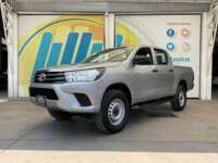 Toyota Hilux 2019 4p Doble Cabina Base L4/2.7 Man  2019 Toyota Hilux Venta Exteriores 1