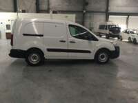 Peugeot Partner 2019 5p L4/1.6/T Diesel Man       2019 Peugeot Partner Venta Exteriores 4
