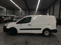 Peugeot Partner 2019 5p L4/1.6/T Diesel Man       2019 Peugeot Partner Venta Exteriores 8