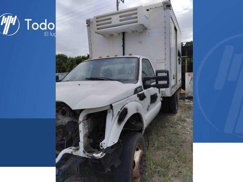 Ford F-450 2015 2p XL V8/6.7/T Diesel Aut 2015 Ford F-450 Venta Exteriores 2