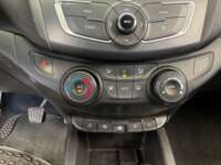 Chevrolet Aveo 2019 4p LS L4/1.5 Man 2019 Chevrolet Aveo Venta Interiores 9