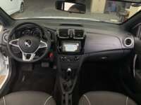 Renault Logan 2023 4p Intens L4/1.6 Aut 2023 Renault Logan Venta Interiores 4