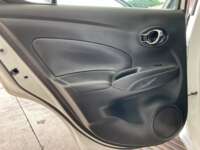 Nissan Versa 2016 4p Advance L4/1.6 Aut 2019 Nissan Versa Venta Interiores 16