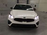 Kia Forte 2020 5p GT Line L4/2.0 IVT  2021 Kia Forte Venta Exteriores 2