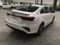 Kia Forte 2020 5p GT Line L4/2.0 IVT  2021 Kia Forte Venta Exteriores 5