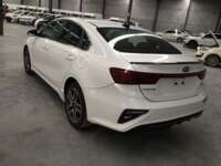 Kia Forte 2020 5p GT Line L4/2.0 IVT  2021 Kia Forte Venta Exteriores 7