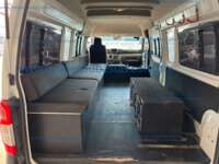 Nissan Urvan 2021  IMG_3772