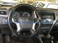 Mitsubishi L200 2022 4p GLX Doble Cabina L4/2.4 Man 2WD 2022 Mitsubishi L200 Ingreso Interiores 0