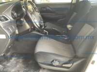 Mitsubishi L200 2022 4p GLX Doble Cabina L4/2.4 Man 2WD 2022 Mitsubishi L200 Ingreso Interiores 13