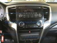 Mitsubishi L200 2022 4p GLX Doble Cabina L4/2.4 Man 2WD 2022 Mitsubishi L200 Ingreso Interiores 2