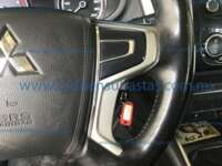 Mitsubishi L200 2022 4p GLX Doble Cabina L4/2.4 Man 2WD 2022 Mitsubishi L200 Ingreso Interiores 7