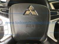 Mitsubishi L200 2022 4p GLX Doble Cabina L4/2.4 Man 2WD 2022 Mitsubishi L200 Ingreso Interiores 8