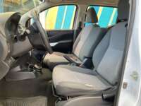 Nissan NP300 Frontier 2020 4p Diesel L4/2.5/T 4X4 Man Paq. Seg. 2020 Nissan NP300 Frontier Venta Interiores 14