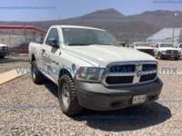 Dodge RAM 2500 2018 2p ST V8/5.7 Aut 4x4 20240516_200549667_iOS