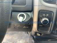 Dodge RAM 2500 2018 2p ST V8/5.7 Aut 4x4 20240516_193011252_iOS