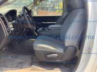 Dodge RAM 2500 2018 2p ST V8/5.7 Aut 4x4 20240516_192909527_iOS