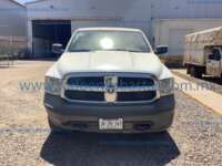 Dodge RAM 2500 2018 2p ST V8/5.7 Aut 4x4 002
