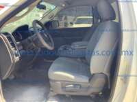 Dodge RAM 2500 2018 2p ST V8/5.7 Aut 4x4 20240516_172340520_iOS