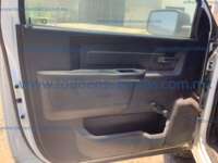 Dodge RAM 2500 2018 2p ST V8/5.7 Aut 4x4 20240516_183926836_iOS