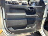 Chevrolet Silverado 2019 2p Cabina Regular V6/4.3 4X4 Aut Línea Nueva 20240516_175900211_iOS