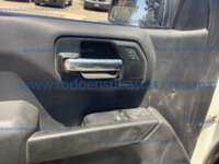 Chevrolet Silverado 2019 2p Cabina Regular V6/4.3 4X4 Aut Línea Nueva 20240516_175902787_iOS
