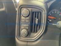 Chevrolet Silverado 1500 2020 2p Cabina Regular V6/4.3 4X4 2 _13_