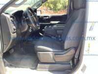 Chevrolet Silverado 2019 2p Cabina Regular V6/4.3 4X4 Aut Línea Nueva 20240516_202525753_iOS