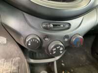 Chevrolet Beat 2021 5p LS Cargo L4/1.2 A/A Man 2021 Chevrolet Beat Venta Interiores 8
