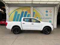Nissan NP300 Frontier 2020 4p Diesel L4/2.5/T 4X4 Man Paq. Seg. 2020 Nissan NP300 Frontier Venta Exteriores 4